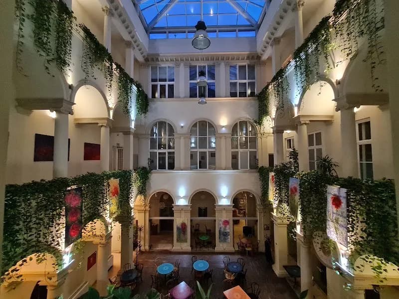 View of MagNet Közösségi Ház in Halásztelek, Budapest