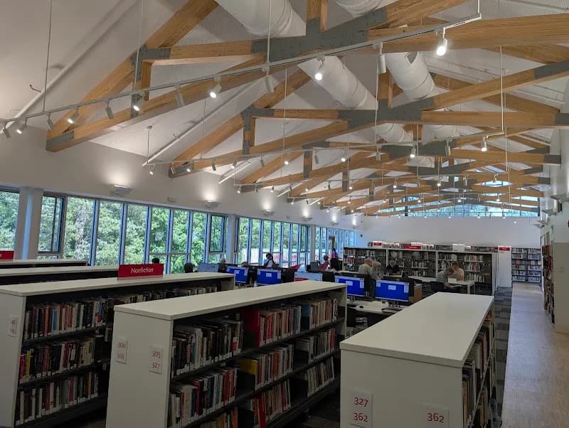 Maplewood Memorial Library library in Maplewood, NJ