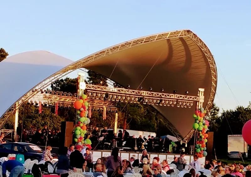 Mattie Kelly Arts Foundation performing arts theater in Destin, FL