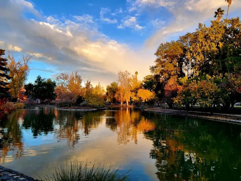 View of McKinley Park in East Sacramento, CA