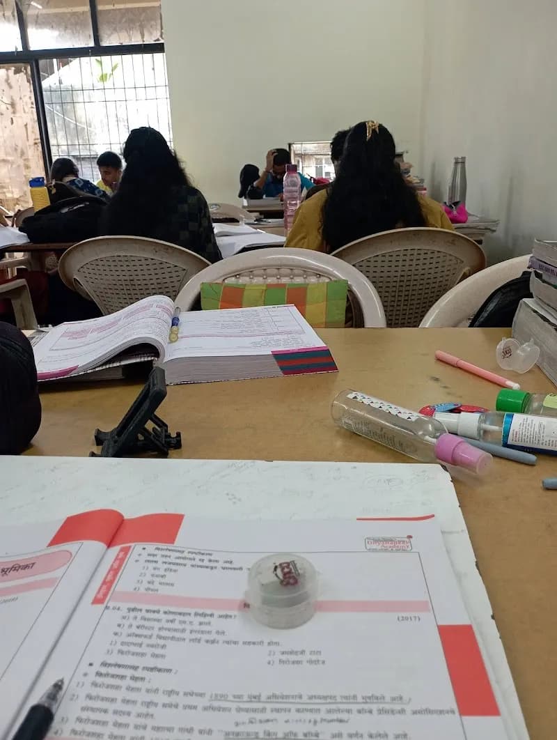 Meenatai Thakre Library library in Vashi, MH