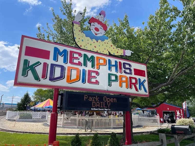 View of Memphis Kiddie Park in Cleveland, OH