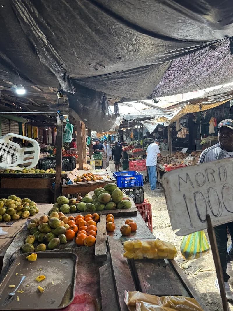 View of Mercado Local Piedra de Bolivar in Piedra de Bolivar, Bolivar