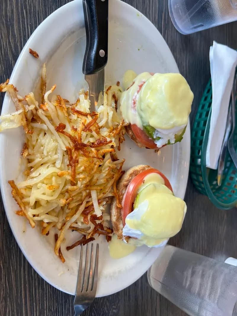 View of Metro Diner in Owings Mills, MD