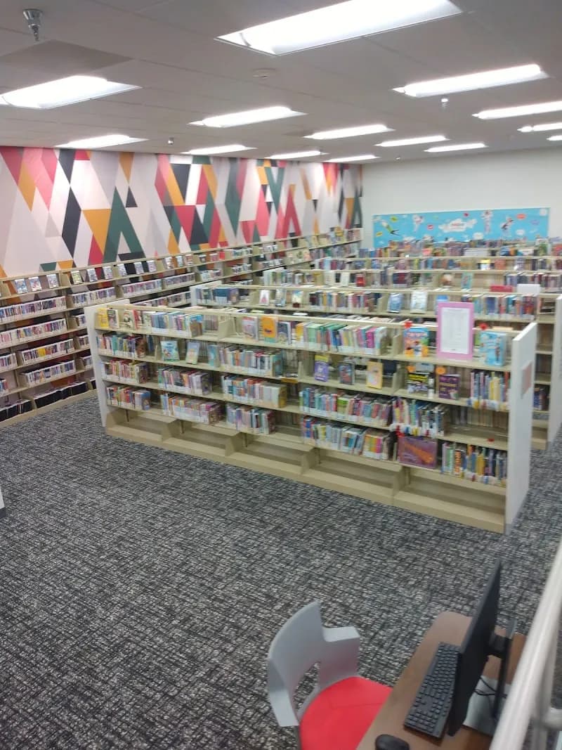 View of Mid-Continent Public Library - Raytown Branch in Raytown, MO