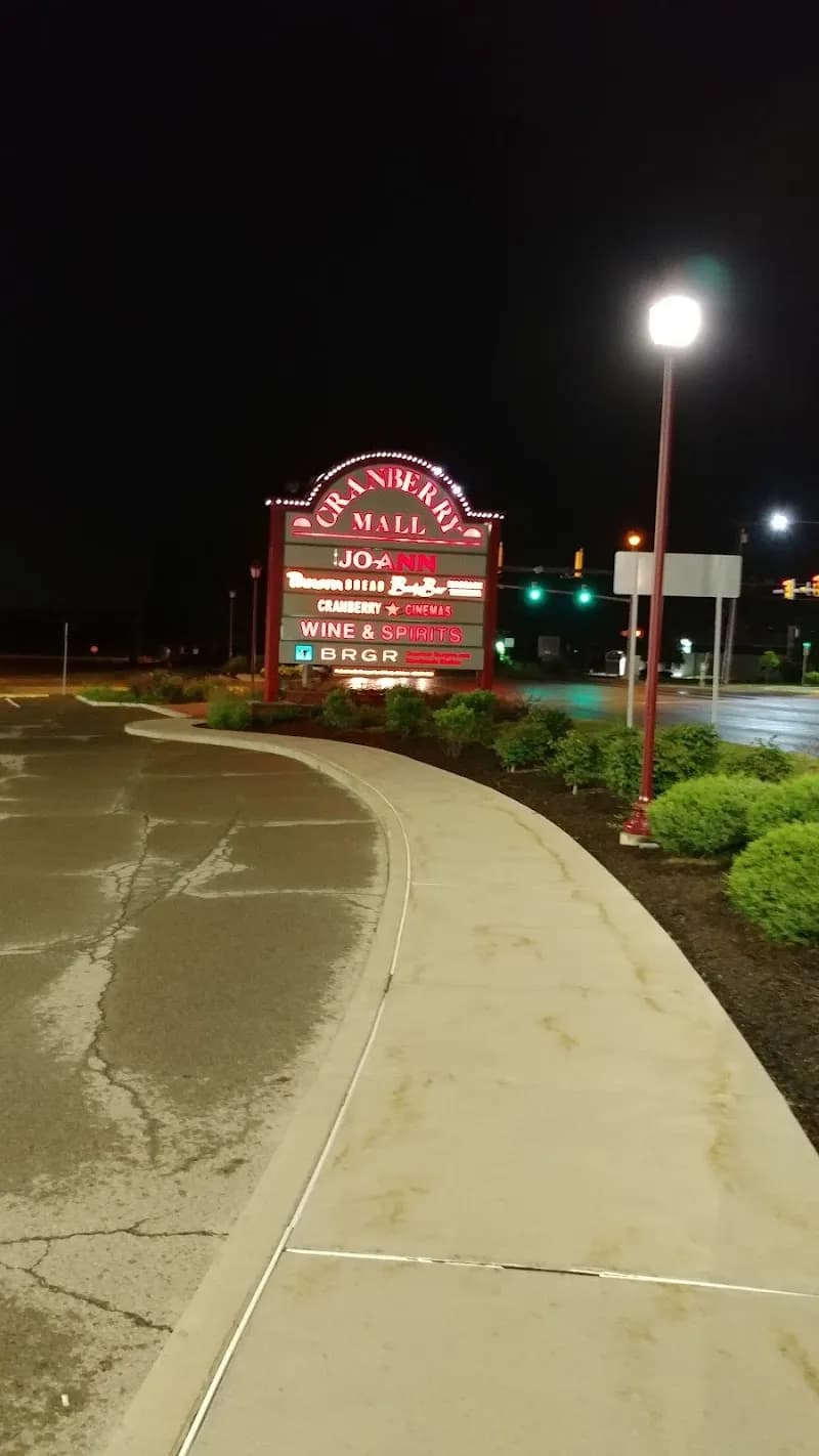 View of MovieScoop Cranberry Luxury Cinemas in Cranberry Township, PA