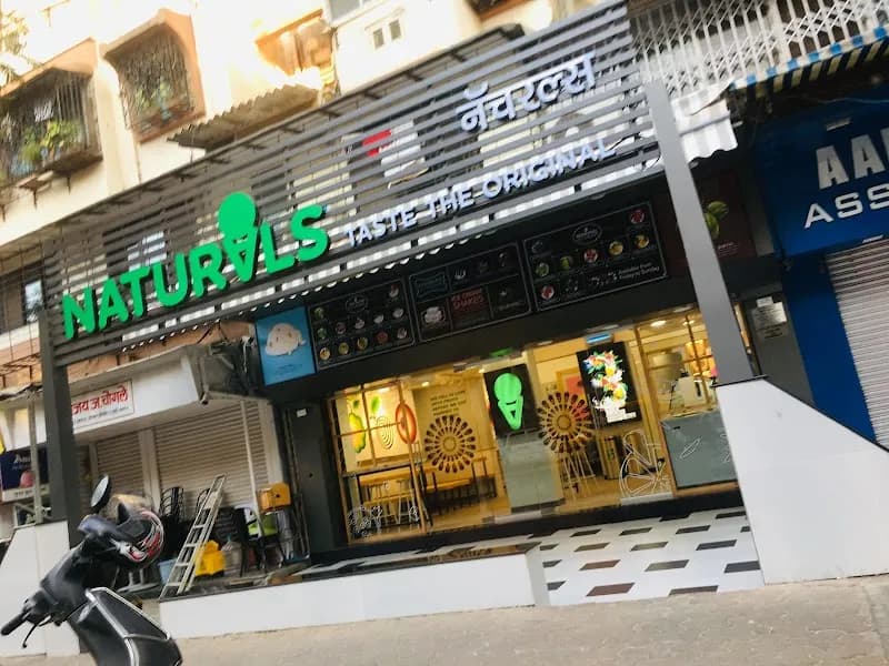 Naturals Ice Cream ice cream in Borivali, MH