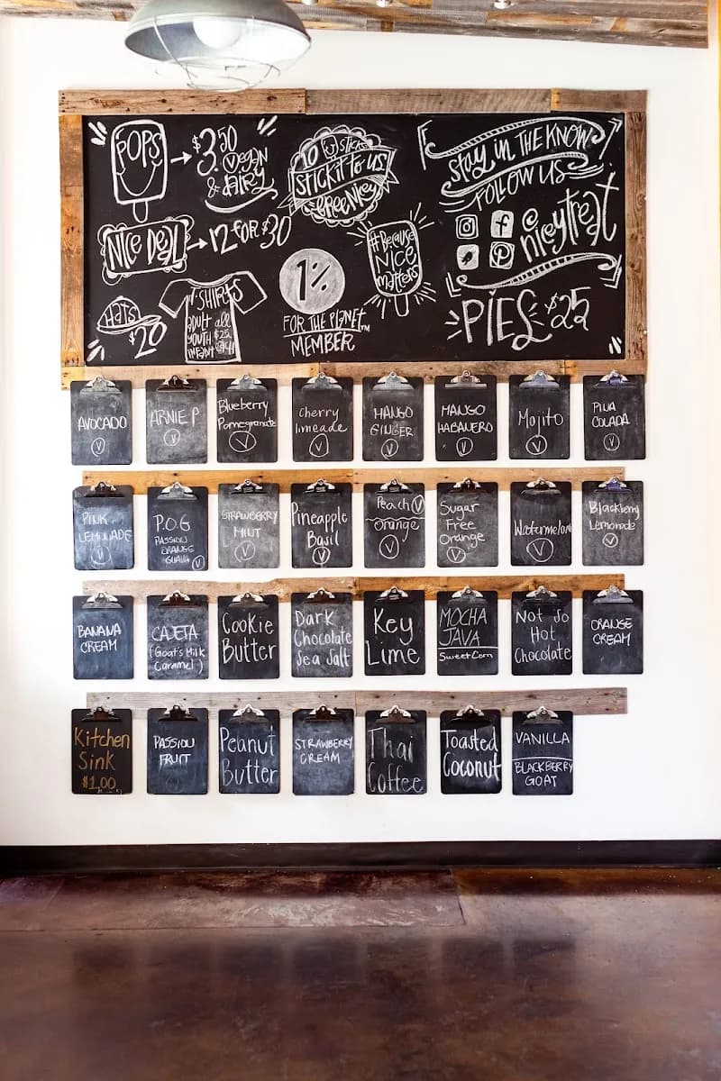 View of Nicey Treat in Zionsville, IN