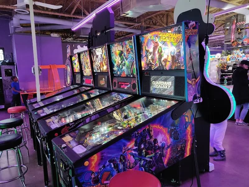 View of NickelRama in Garland, TX