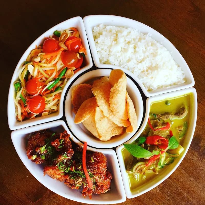 View of Nightmarket in Ranelagh, D