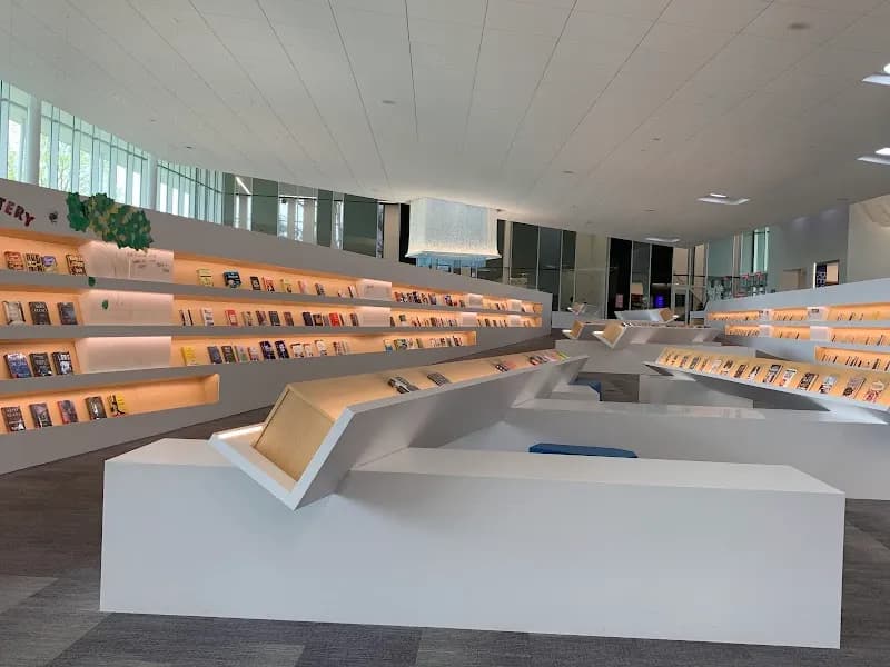 View of Northeast Regional Library in Lyndon, KY