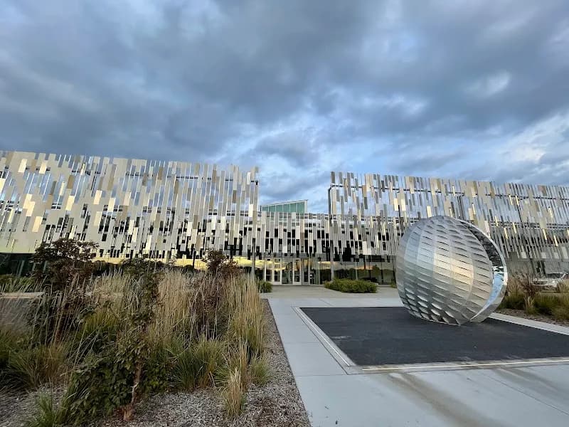 View of Olathe Indian Creek Library in Olathe, KS