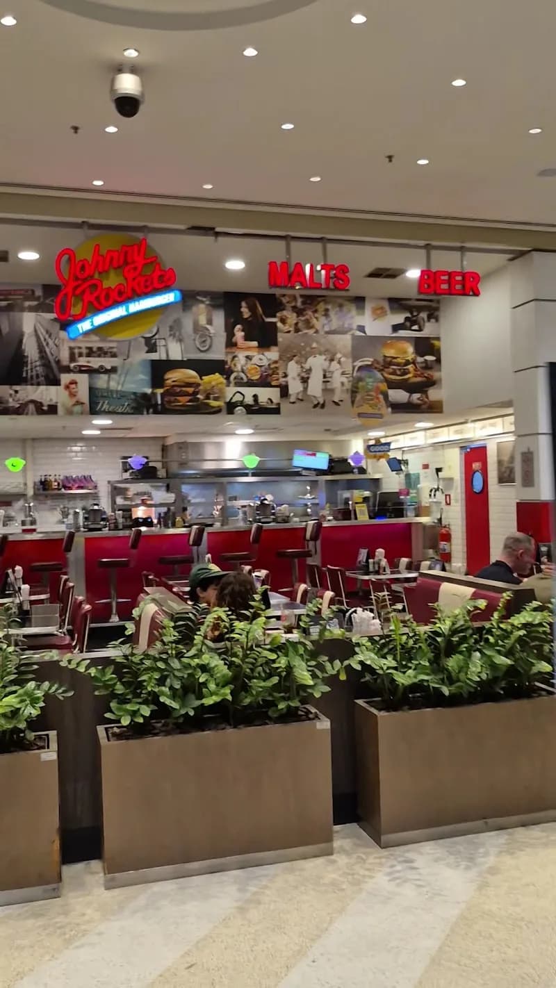 View of Outback Steakhouse in Sao Paulo, SP