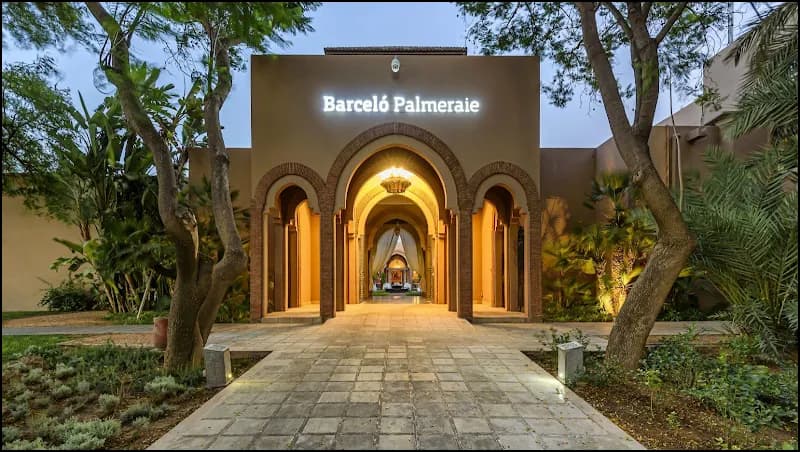 Palmeraie Oasis Park park in Palmeraie, MS