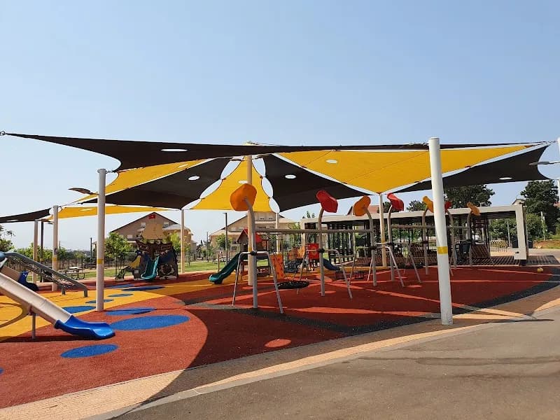 Park Einstein park in Netanya, TA