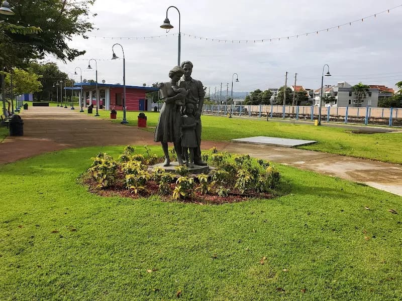 Parque Central de los Niños park in Bayamón, PR
