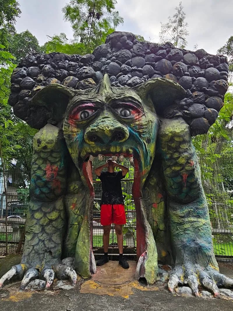 View of Parque Shanghai in Penha, RJ