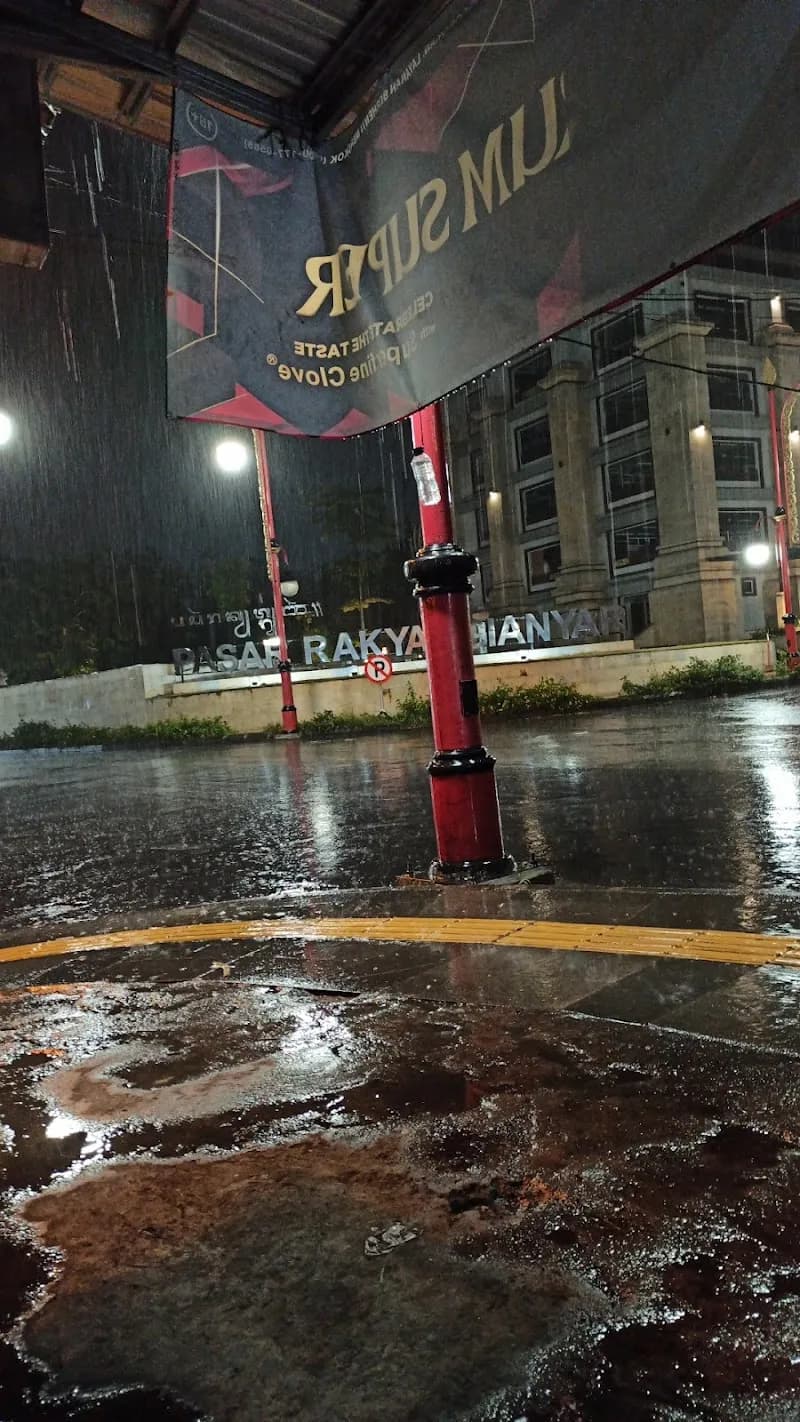 Pasar Umum Gianyar market in Gianyar, Bali