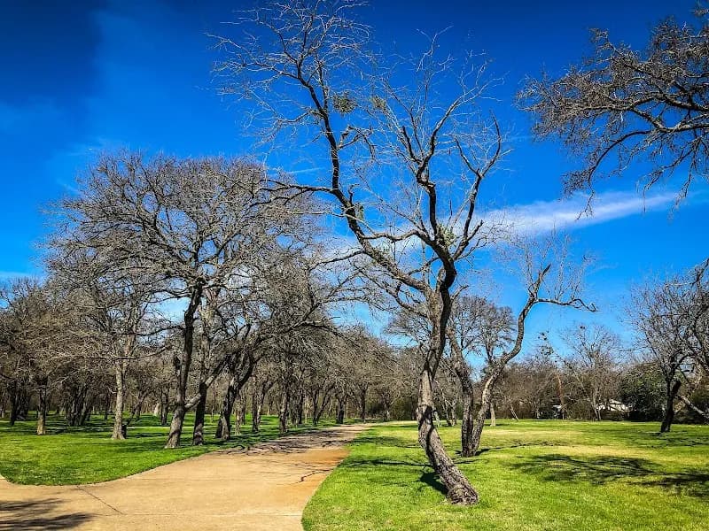 Paschall Park city park in Mesquite, TX