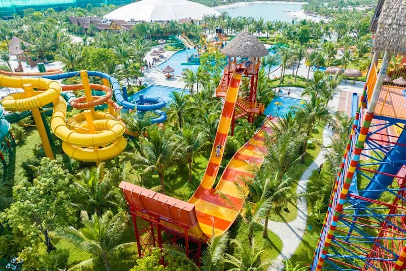 Phú Minh Water Park water park in Đông Anh, HN