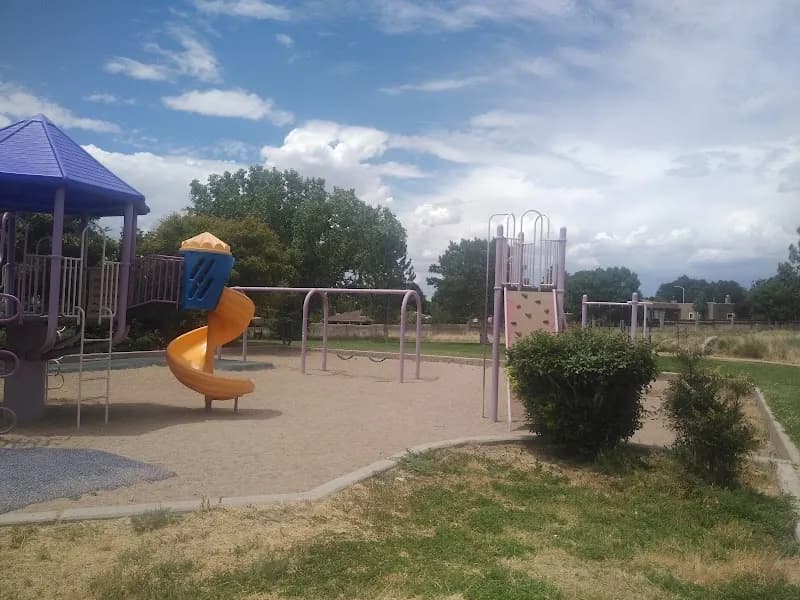 View of Piedra Lisa Park in Westgate Heights, NM