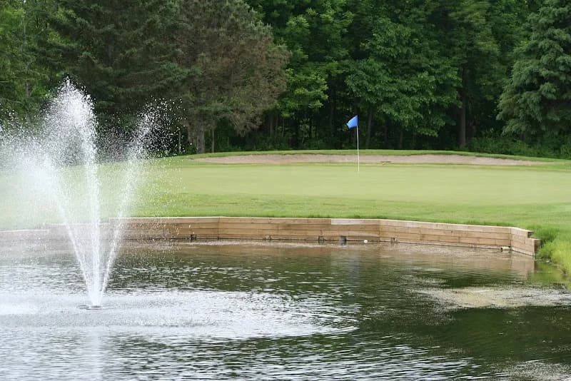 Pines of Georgina Golf Course golf course in Georgina, ON