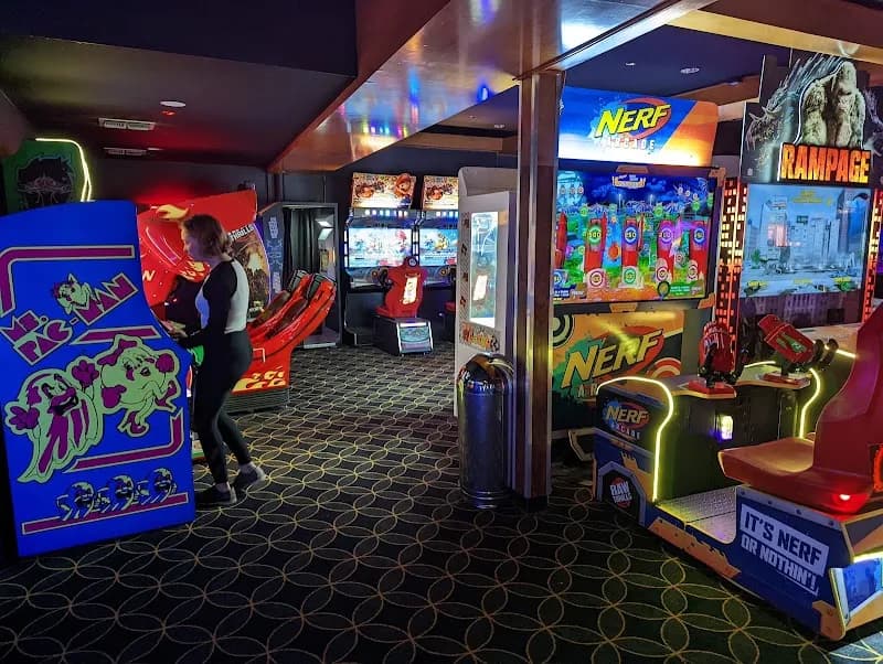 View of Pinz Bowling Kitchen + Bar in Sherman Oaks, CA