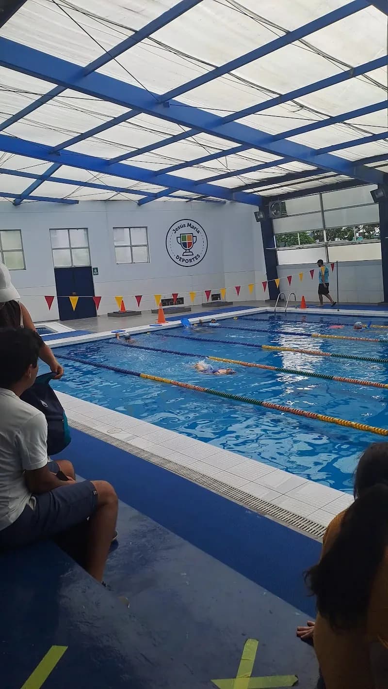 View of Piscina Municipal de Jesús María in Jesús María, Lima
