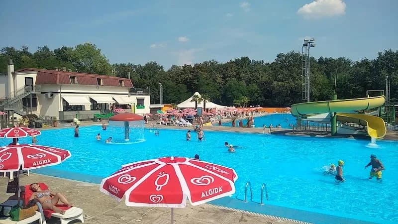 Piscine Al Gabbiano Srl swimming pool in Bovisio-Masciago, Lombardy