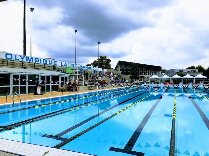 Piscine de Melun swimming pool in Melun, IDF