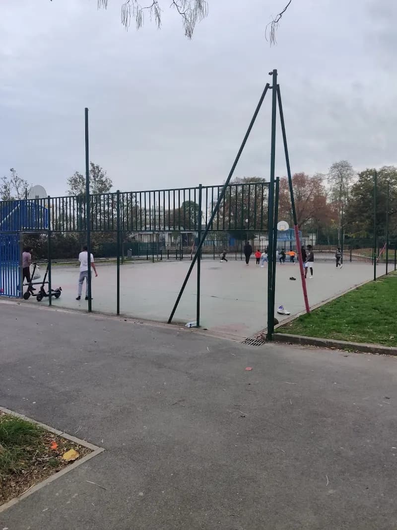 View of Plaine de Jeux de Charmoille in Evry, IDF
