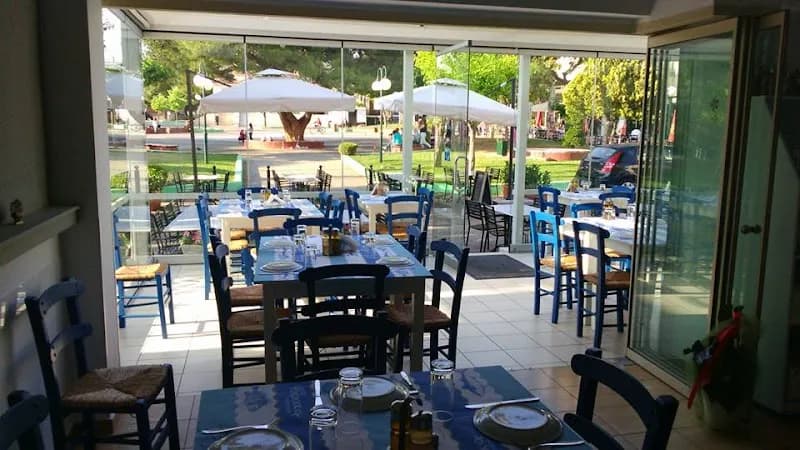 Psarotaverna Melissia restaurant in Melissia, AT