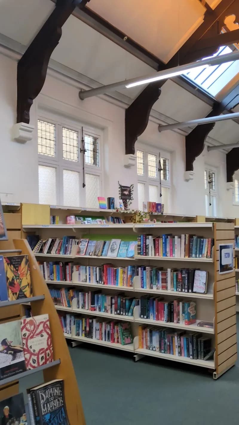View of Putney Public Library in Putney, London