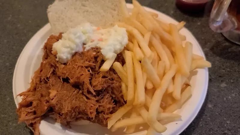 View of Quatman Cafe in Norwood, OH