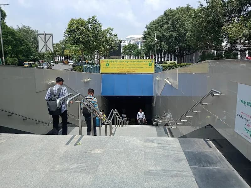 Rajiv Chowk subway station in Rajeev Chowk Area, DL