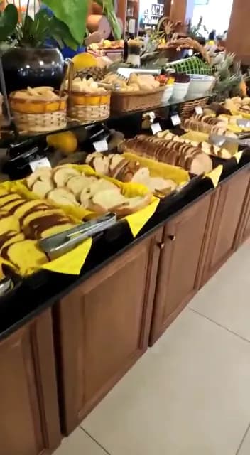 View of Restaurante Familiar Atlantida in Atlantida, CA