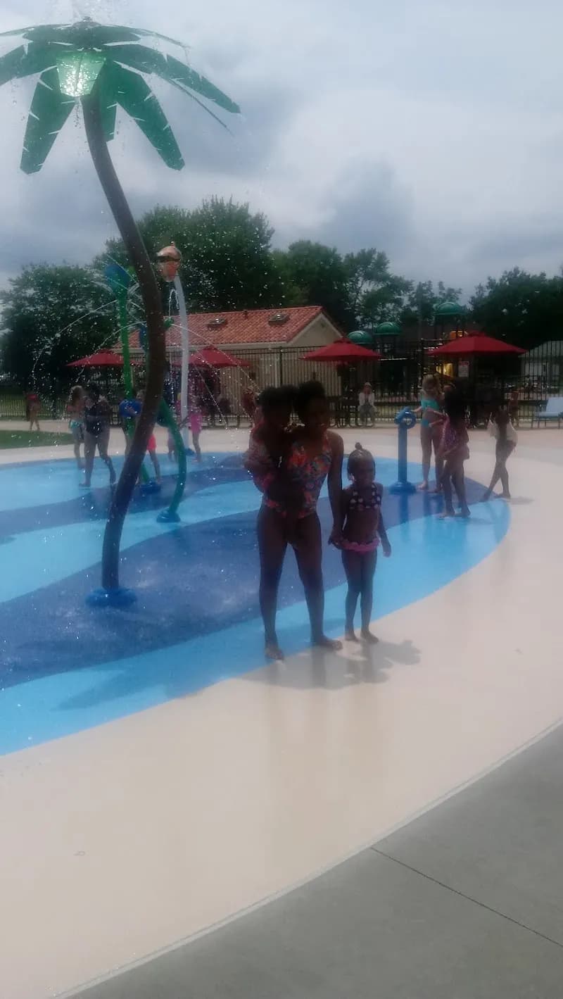 Ridgewood Pool swimming pool in Parma, OH