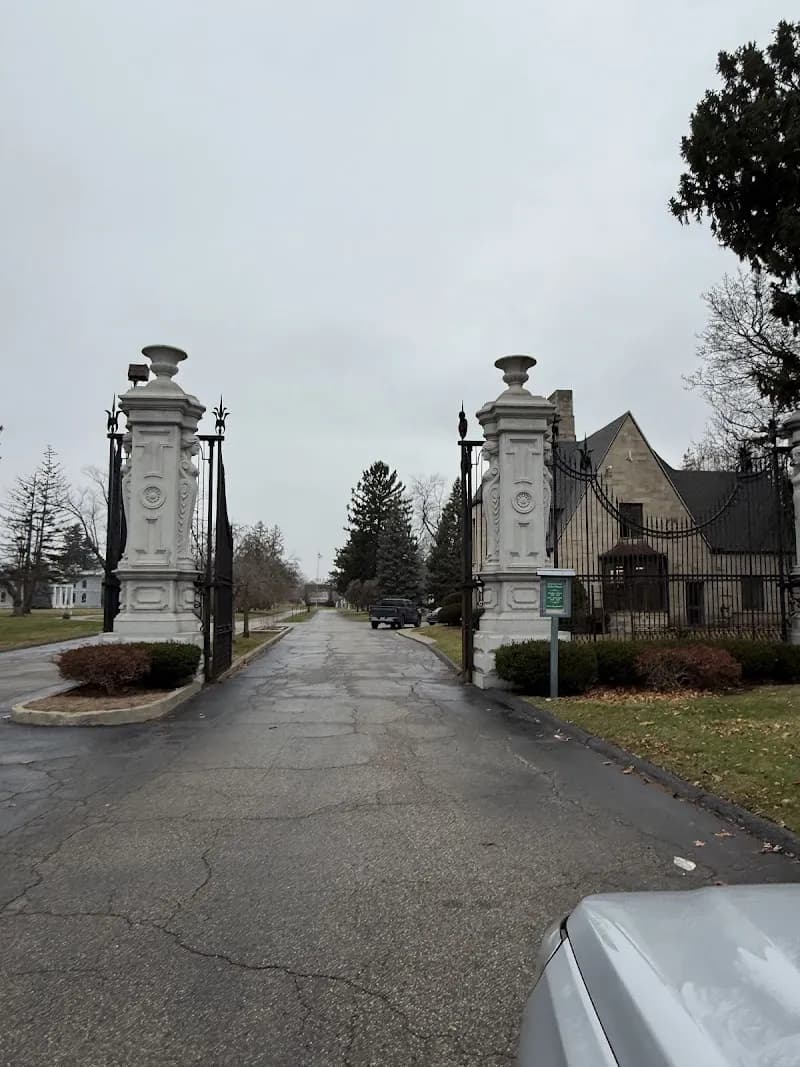 View of Roseland Park Cemetery in Berkley, MI