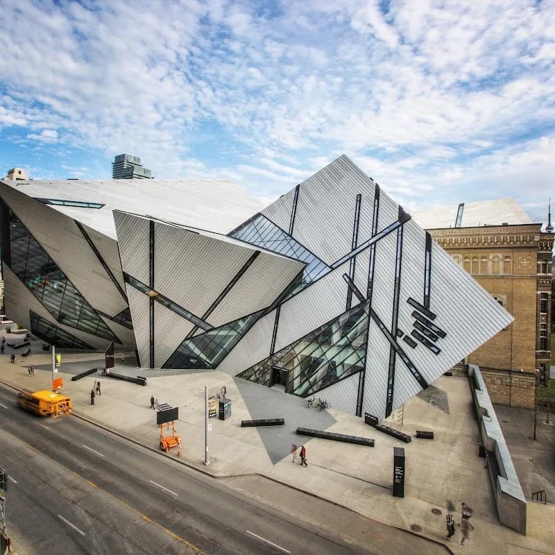 Royal Ontario Museum art museum in Toronto, ON