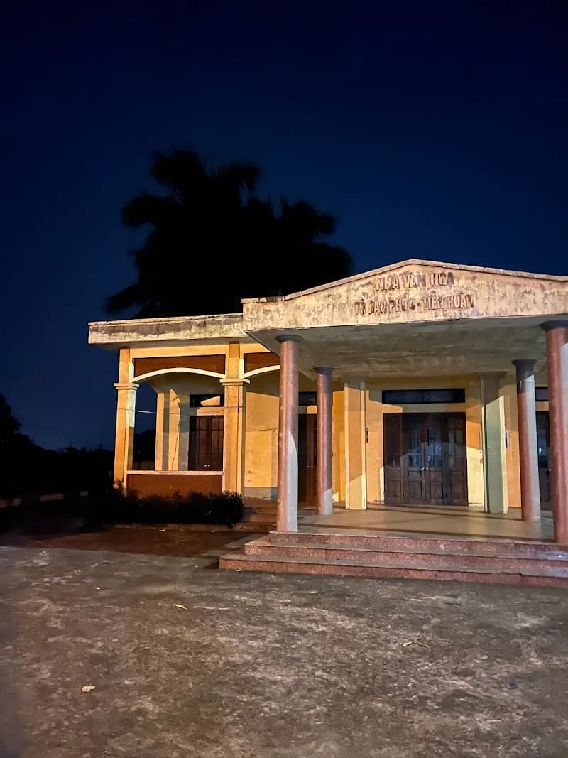 Sơn Tây Swimming Pool Complex swimming in Sơn Tây, HN
