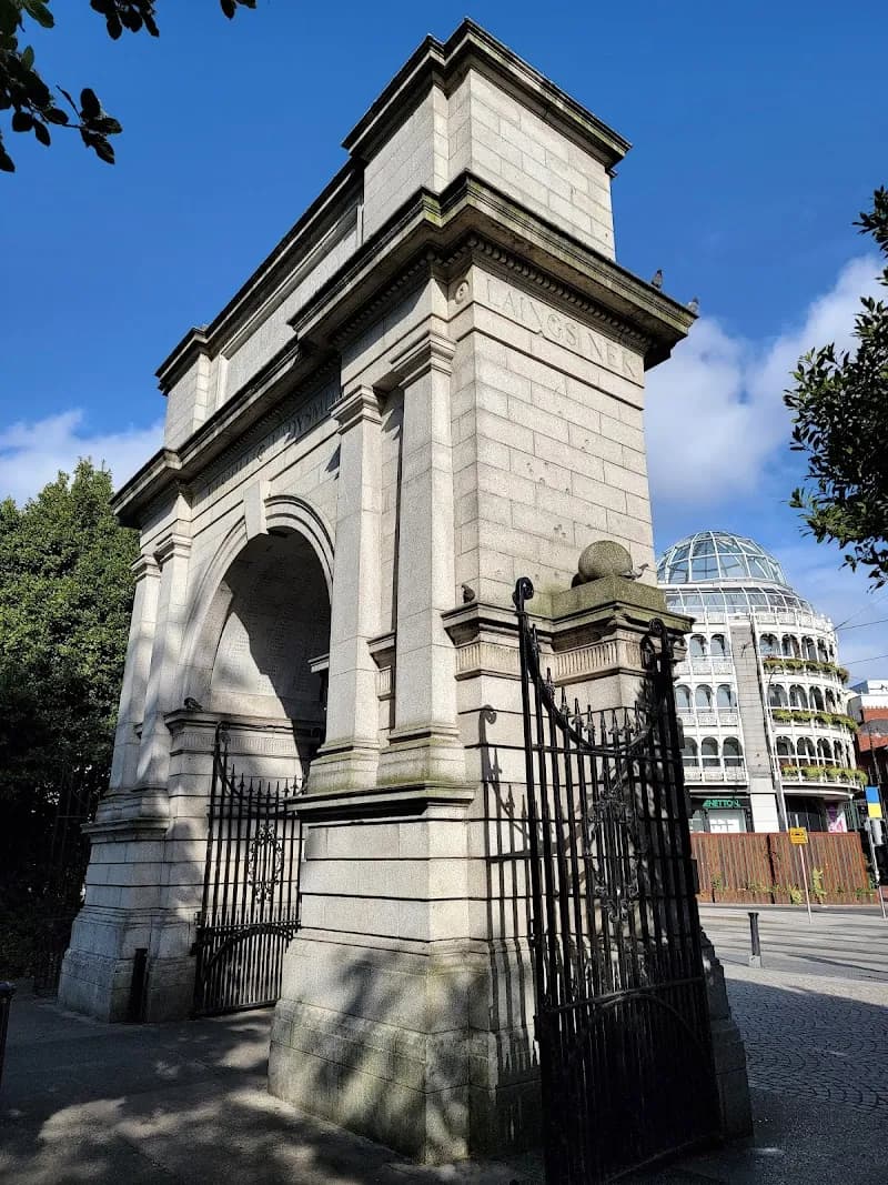 View of Saint Stephen's Green in Dublin, DUB