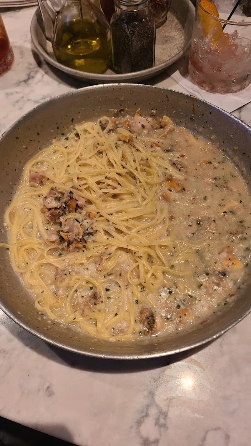 View of Scales & Shells in Newport, RI