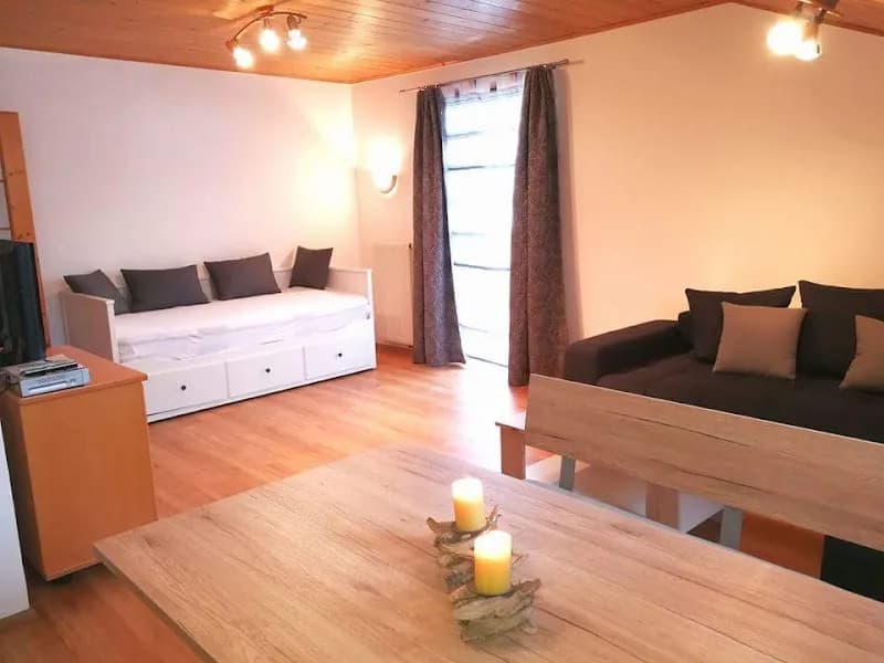 View of Schusterbauer in Koppl, Salzburg