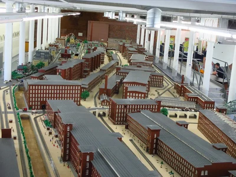 View of SEE Science Center in Weare, NH