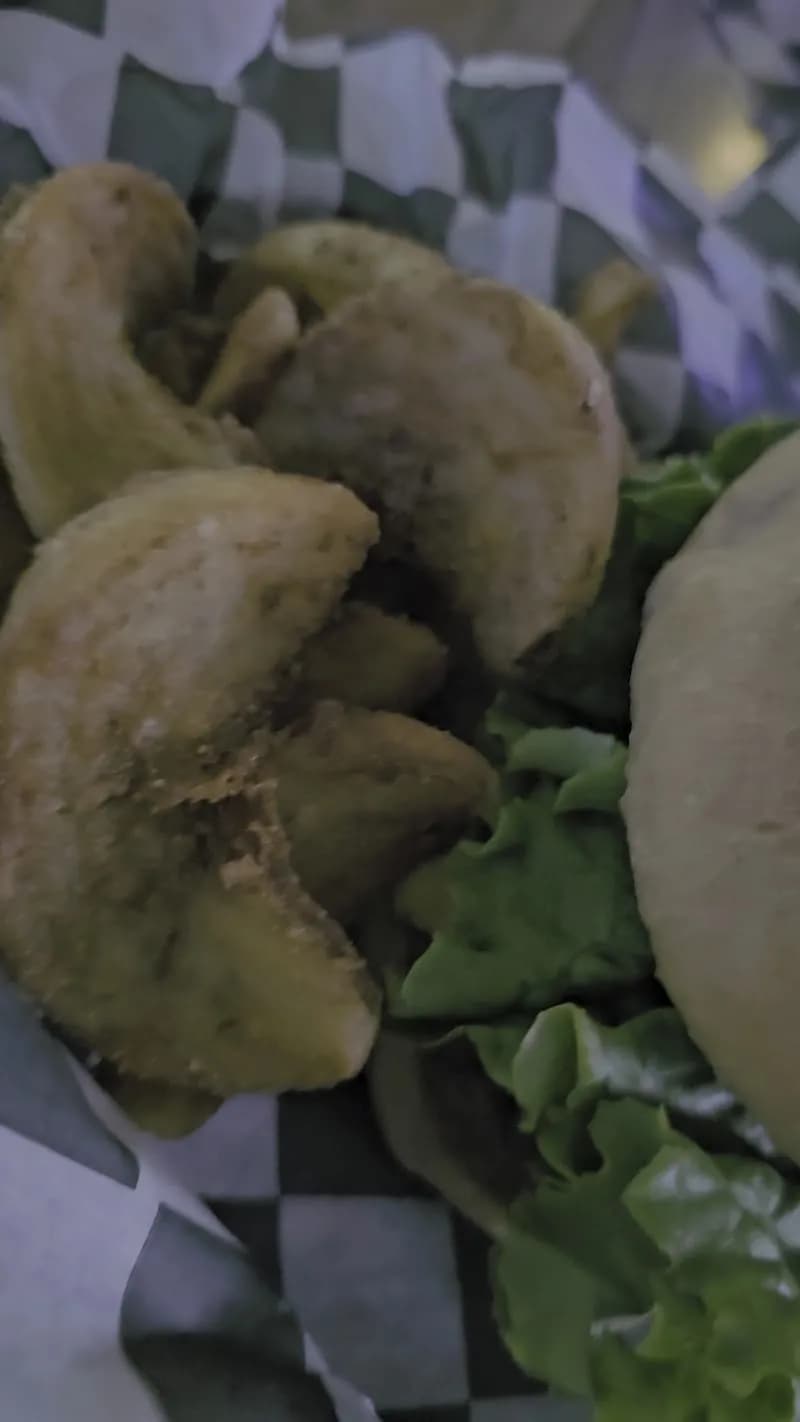View of Shearers Snack Bar in Dandridge, TN