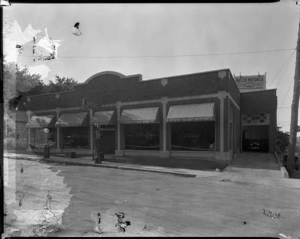 View of Shelby County Clerk in Shelbyville, KY