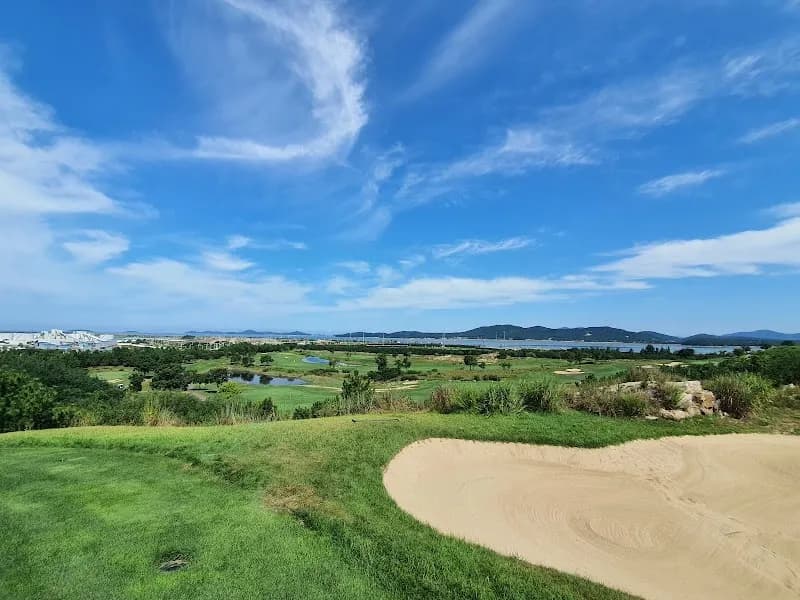 Sky 72 Golf & Resort golf course in Incheon, IC