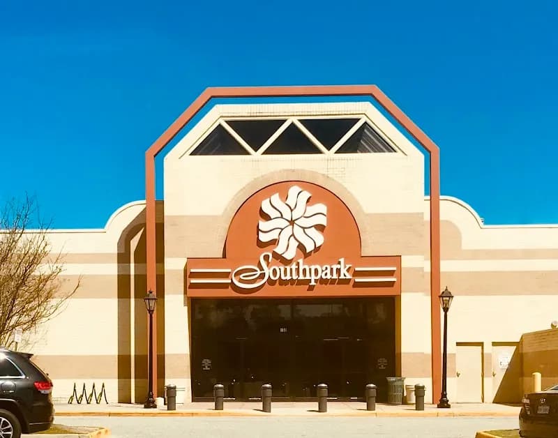 Southpark Mall shopping mall in Colonial Heights, VA