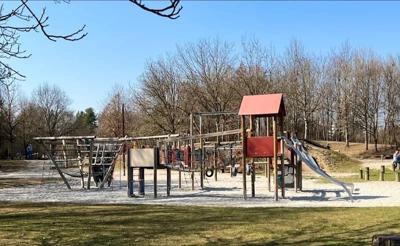 Spielplatz am Sportpark playground in Unterhaching, BY
