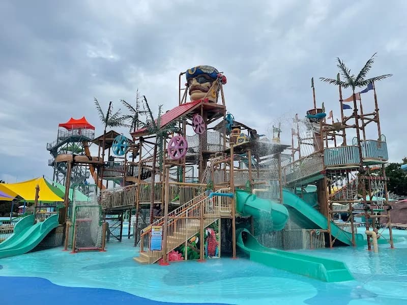 View of Splash Mountain Water Park in Ocean City, MD